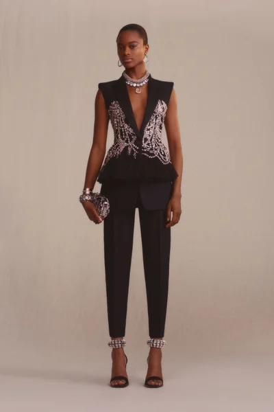 Look 32